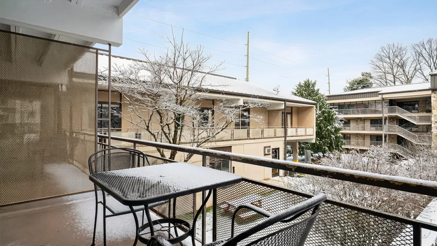 Private Outdoor Spot